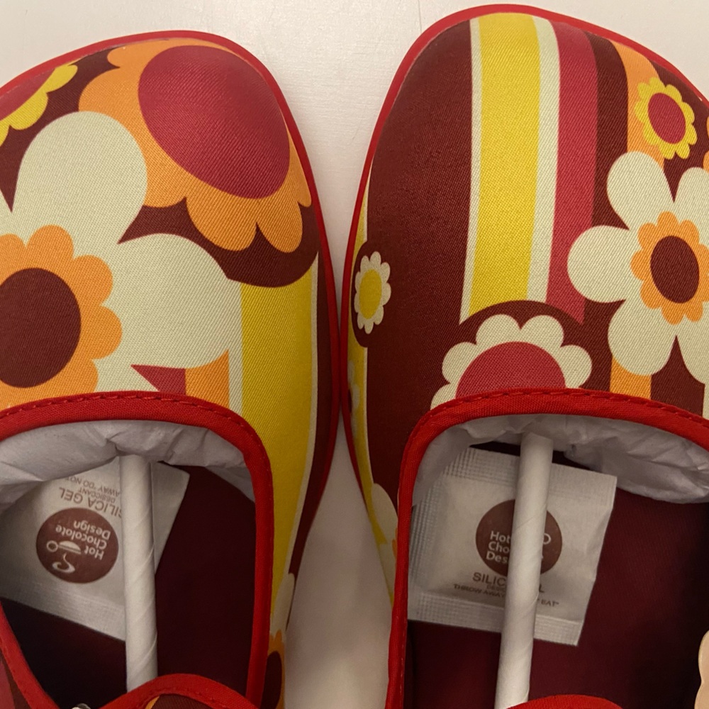 Hot Chocolate Design Mary Janes Flats 1970